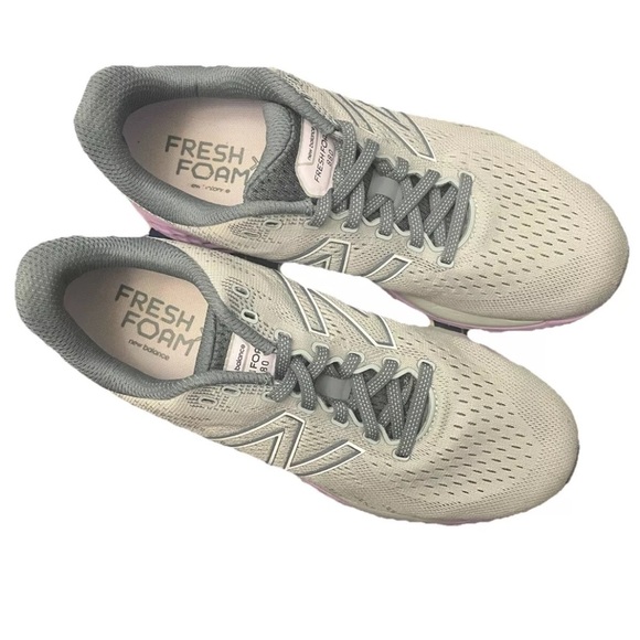 New Balance Gray Athletic Shoes - Picture 4 of 8